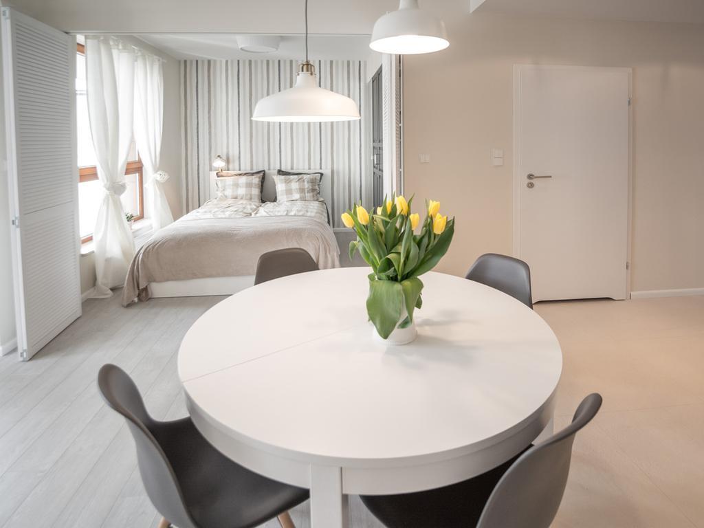 Apartament Z Widokiem Na Dworek Гданск Екстериор снимка